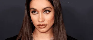 María Becerra enfrenta delicado episodio de salud Cantante María Becerra fue internada y operada de emergencia por embarazo ectópico