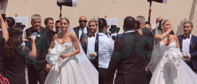 Alejandra Baigorria DESLUMBRA a todos con su espectacular ENTRADA. Alejandra Baigorria DESLUMBRA a todos con su espectacular ENTRADA a la Iglesia en su boda con Said Palao