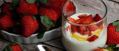 ¡Nunca más compres yogurt! Aprende a preparar el más cremoso y frutado en casa. ¡Nunca más compres yogurt! Aprende a preparar el más cremoso y frutado en casa