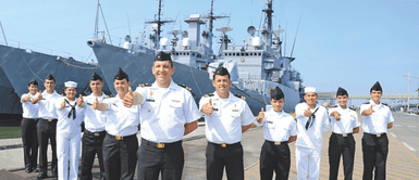 Marina de Guerra lanza convocatoria con sueldos fijos y sin necesidad de estudios superiores Marina de Guerra lanza convocatoria con sueldos fijos: Necesitas desde secundaria completa hasta estudios superiores