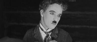 En Perú, el público podrá verla próximamente en Cineplanet, Cinemark, Cinépolis, entre otros. Reestrenan "La quimera del oro", de Charles Chaplin