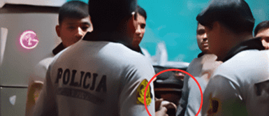 Ronderos hacen justicia: policías son castigados por beber en pleno horario laboral en Puno Ronderos hacen justicia: policías son castigados por beber en pleno horario laboral en Puno