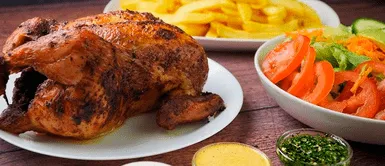 Sancionan a conocida pollería por servir chimichurri con cucaracha: ofrecieron solo cambiar el plato Sancionan a conocida pollería por servir chimichurri con cucaracha: ofrecieron solo cambiar el plato