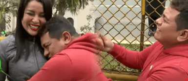 El amor triunfa en la Parada Militar ¡Amor en Fiestas Patrias! Hombre se disculpa con su pareja y le pide matrimonio en pleno Desfile Militar