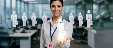 Con solo una sesión presencial a la semana, UCV Flex es ideal para trabajadores, padres y emprendedores. Fuente: Difusión. UCV FLEX: estudia sin pausas, trabaja sin límites