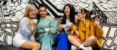 Del 16 de setiembre al 2 de octubre, de martes a jueves a las 8:00 p. m., en el Centro Cultural Ricardo Palma, de Miraflores. Las princesas están listas para contarlo todo en “Princesas en terapia”