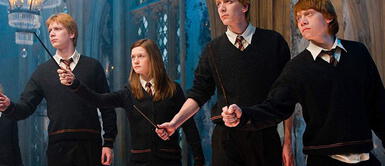 HBO reveló a los Weasley en la nueva serie de 'Harry Potter' HBO revela primera foto de los Weasley para nueva serie de Harry Potter: Conoce a Ron, Fred, George, Percy y Ginny