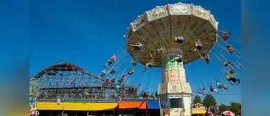 El parque de diversiones es una atracción temporal. Corre que vuela: nuevo parque con entrada libre sorprende en la Costa Verde