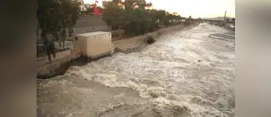 Alerta roja en el río Rímac Alerta roja en el río Rímac: crecida amenaza zonas cercanas y Senamhi pide alejarse de inmediato