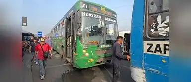 PARO INDEFINIDO en Lima y Callao PARO INDEFINIDO en Lima y Callao: Transportistas EXPLOTAN ante extorsiones y atentados y alistan medida extrema