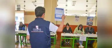 ONPE reasigna LOCALES de votación a 33 MIL electores ONPE reasigna LOCALES de votación a 33 MIL electores
