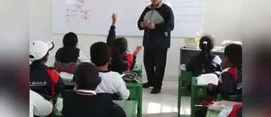¿Se CANCELAN las clases? UGEL toma drástica decisión ante frío extremo que afecta a escolares de esta región UGEL adopta medida ante ola de frío que afecta a escolares
