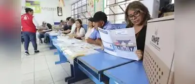 Denuncian que faltan instalar mesas en locales de votación en San Marcos por falta de miembros de mesa. Retrasos en locales de votación por falta de personal en importante universidad de Lima