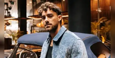 Austin Palao marca tendencia con el lanzamiento de su nuevo sencillo 'Textos'