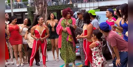 Chola Chabuca imbatible en el rating con el Reventonazo