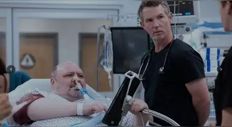 “The Pitt” estrena episodio 9 en HBO Max: drama médico con Noah Wyle sube la tensión en el hospital