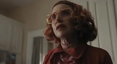 'Gladys', la precuela de ‘Weapons’, ya tiene fecha de estreno y promete impactar 'Gladys', la precuela de ‘Weapons’, ya tiene fecha de estreno y promete impactar