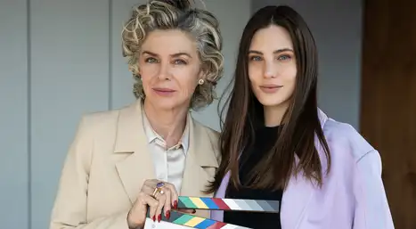 HBO MAX presenta el teaser de ‘Colisión’, novela mexicana Max original donde madre e hija se enfrentan por el poder HBO MAX presenta el teaser de ‘Colisión’, novela mexicana Max original donde madre e hija se enfrentan por el poder