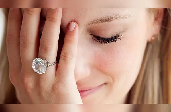 Se trata del "Finger Piercing" y aquí te mostramos algunas de ellas. wapa.pe