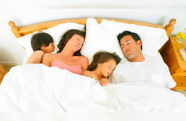 Ocho consejos para que tus hijos puedan dormir en sus camas wapa.pe