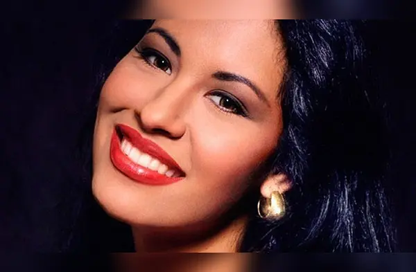 Selena Quintanilla sigue haciéndonos vibrar a 23 años de su partida. wapa.pe