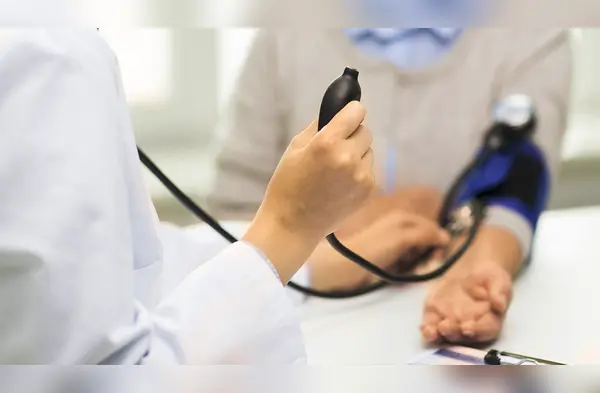 Si tienes muchas interrogantes respecto a tu salud, identifica los 3 puntos más importantes que deseas preguntar y resuélvelas junto con tu doctor. wapa.pe