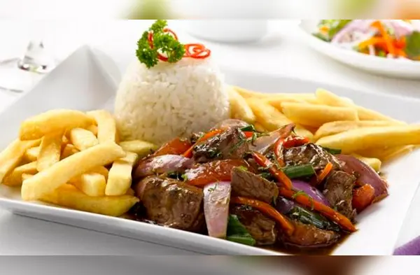 Conoce cuántas calorías contiene este delicioso platillo bandera. (Foto: Difusión) wapa.pe