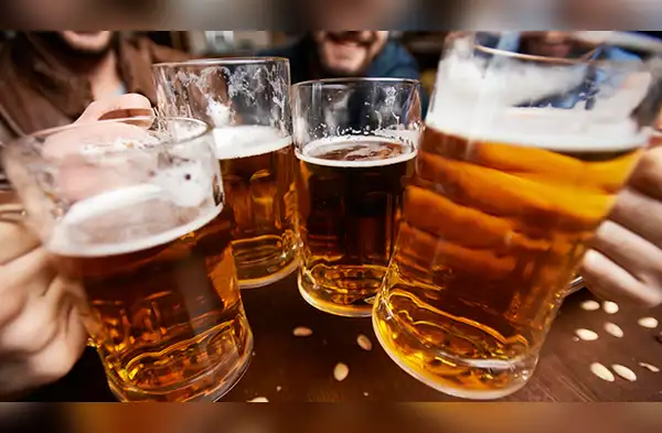 Descubre qué pasa con tu cuerpo cuando consumes bebidas alcohólicas (Foto: Redes Sociales) wapa.pe