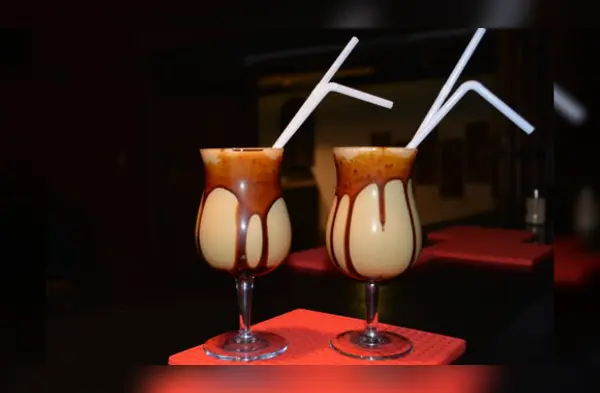 ¿Cómo se prepara el cóctel de algarrobina? wapa.pe