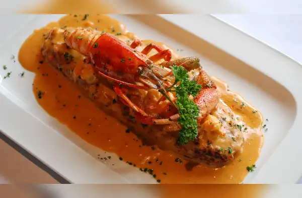 Prepara hoy un contundente tacu tacu en salsa de mariscos wapa.pe