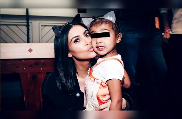 North West debuta en las pasarelas wapa.pe