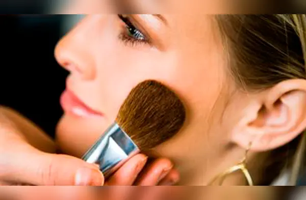 En nuestros inicios en el mundo de la belleza, todas hemos cometido una serie de errores que ahora no perdonaríamos. wapa.pe