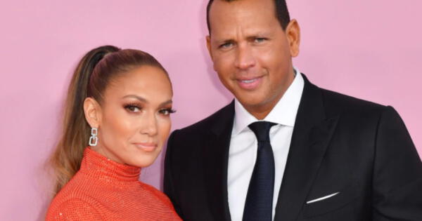 J.Lo y Alex Rodríguez negaron su ruptura amorosa.