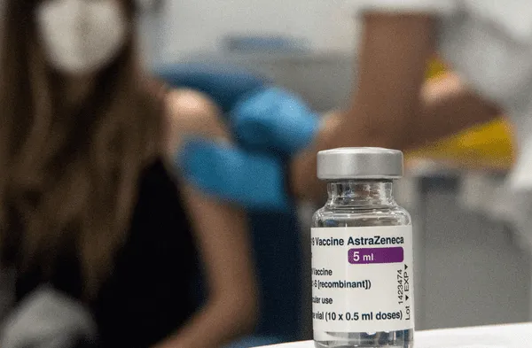 Coronavirus: Consejo de Salud de Países Bajos recomienda no usar vacuna anticovid-19 de AstraZeneca en menores de 60 años