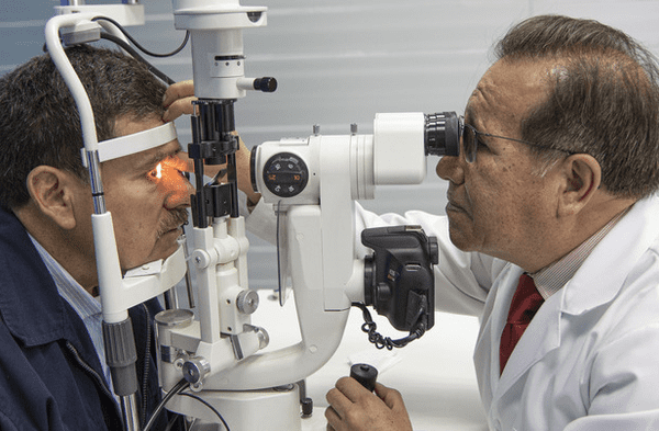 Herpes zóster ocular: Especialista explica la importancia de detectarlo a tiempo