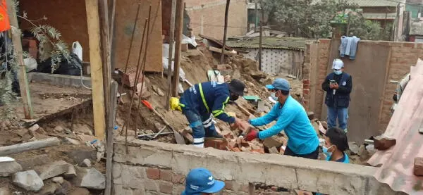 Sismo derrumba casa en Ventanilla wapa.pe