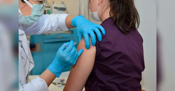 Especialistas advierten que se debe priorizar la vacunación de menores de edad con VIH