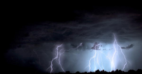 Dubái “siembra” sus nubes y hace llover de manera artificial