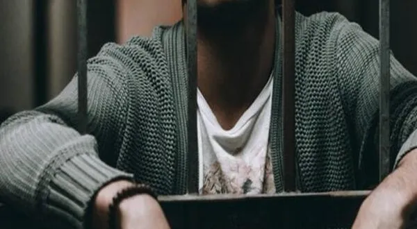 Padre de las menores víctimas fue detenido por agentes policiales de Chile. wapa.pe