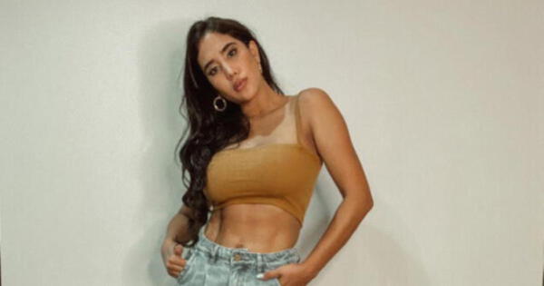 Melissa Paredes y botas XL wapa.pe