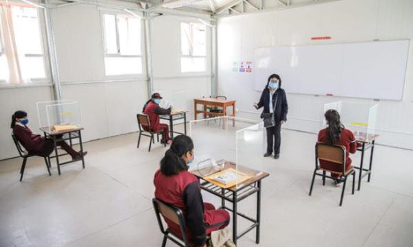 Coronavirus en Perú: Reportan dos casos positivos a Covid-19 en colegio de La Molina y estudiantes fueron puestos en cuarentena video