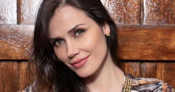 Maju Mantilla y matching swimsuit wapa.pe