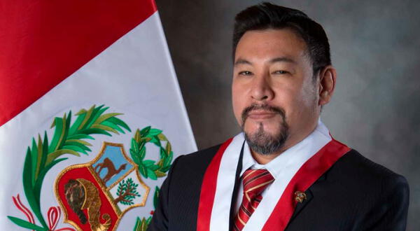 Luis Cordero Jon Tay será investigado por Comisión de Ética