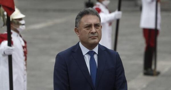 Carlos Jaico renunció al cargo de secretario general de Palacio.