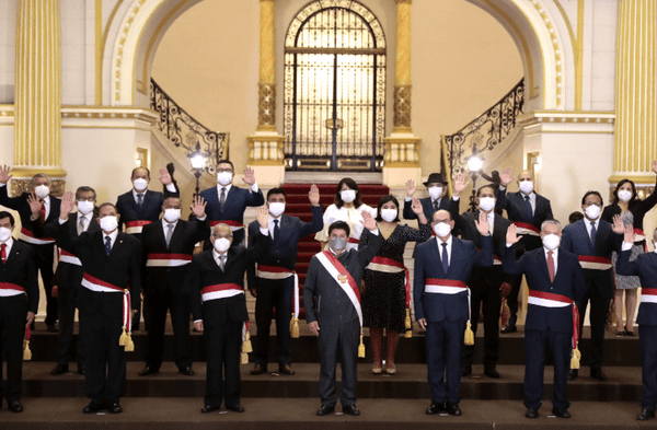 El nuevo gabinete ministerial juró el último 8 de febrero. Foto: Presidencia