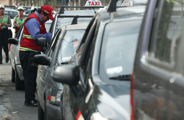 Colectivos registrados por el MTC