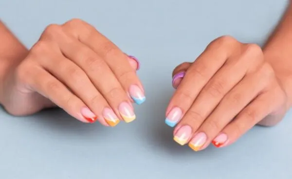 Uñas con diseño DIY desde casa wapa.pe