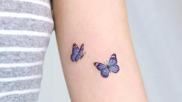 Tatuaje de dos mariposas