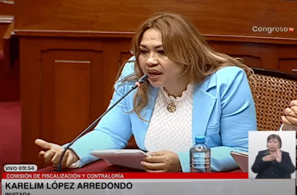 Karelim López asistió al Parlamento. Foto: captura de Congreso TV
