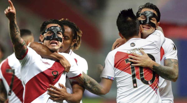 Gianluca Lapadula se ganó el corazón de los hinchas peruanos tras sus buenas actuaciones
